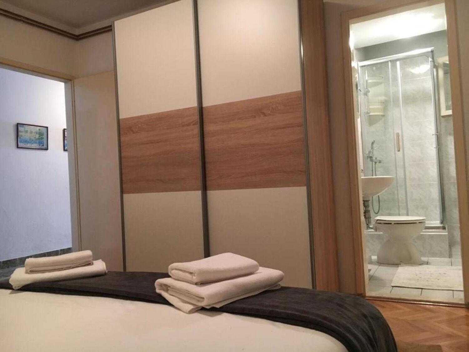 Apartment Zeljko Makarska Bagian luar foto