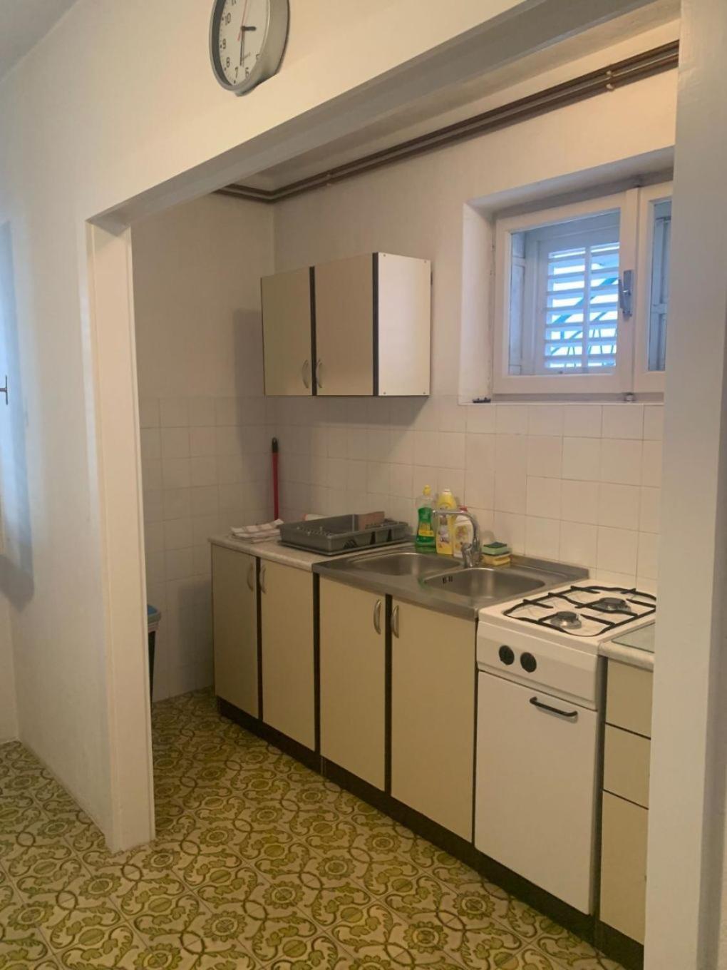 Apartment Zeljko Makarska Bagian luar foto