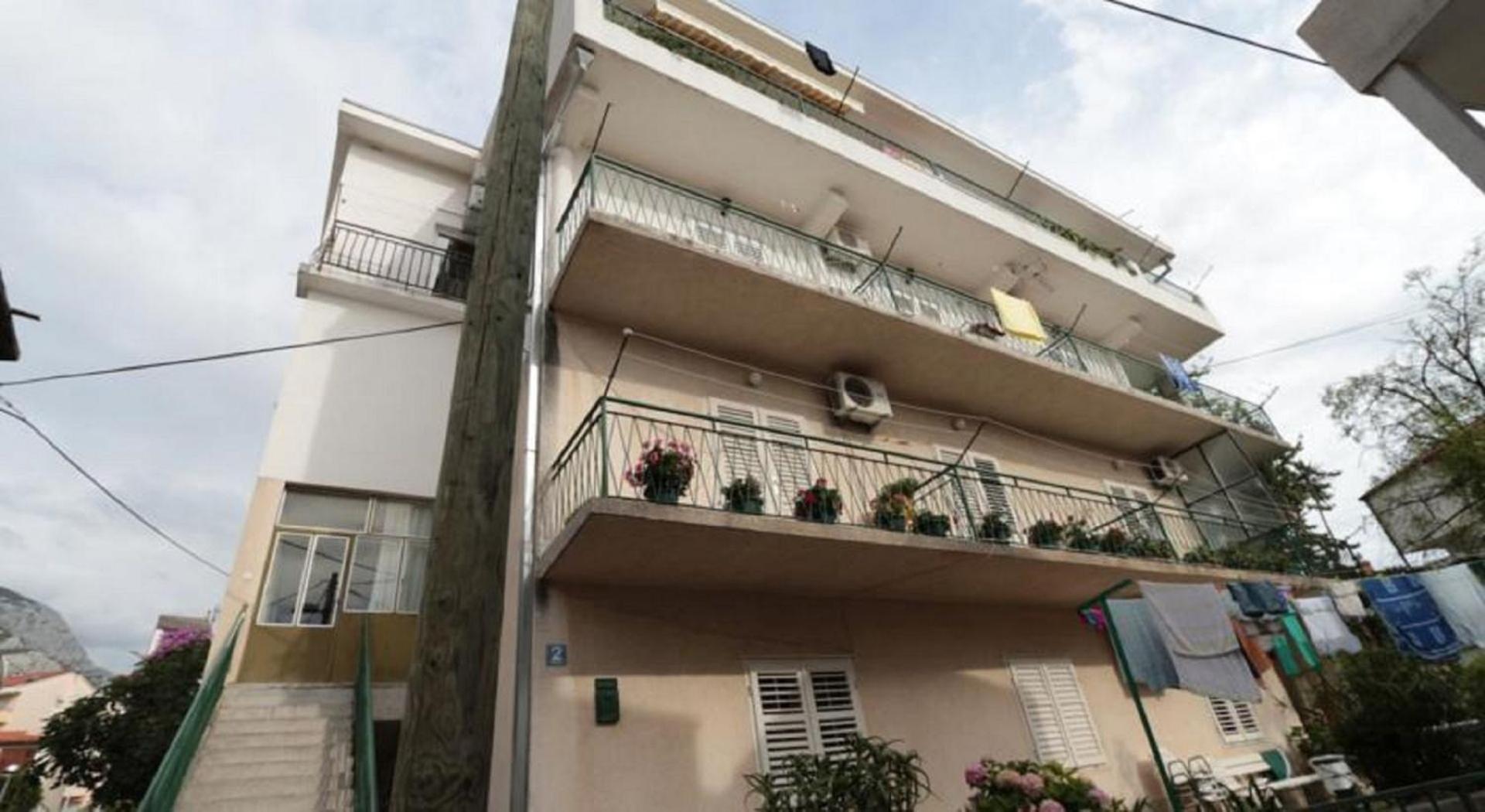 Apartment Zeljko Makarska Bagian luar foto
